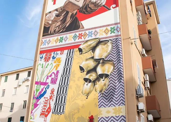 Art Holiday